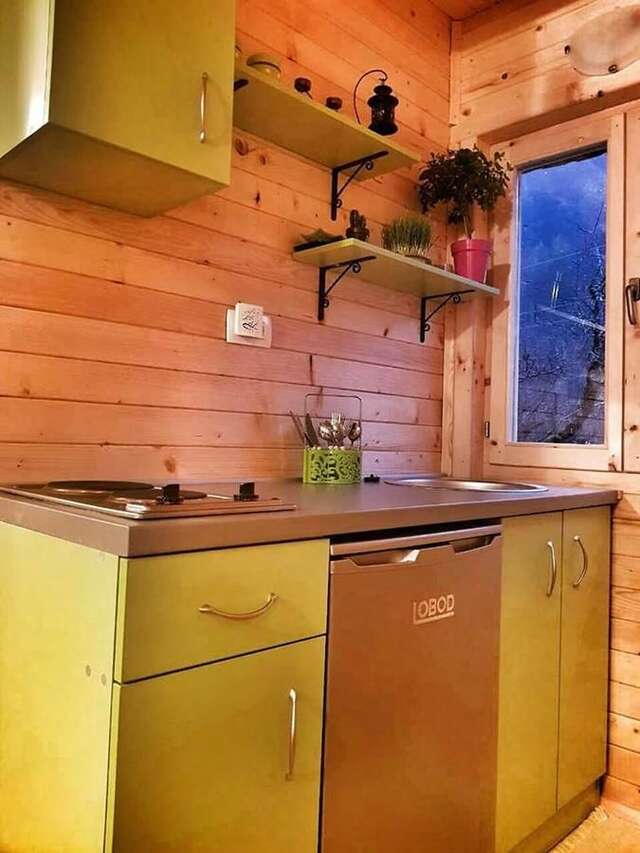 Лоджи Brvnara Borovik Цетине-13