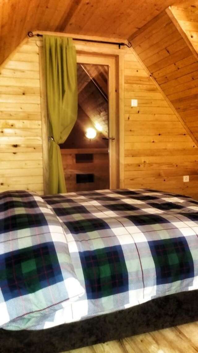 Лоджи Brvnara Borovik Цетине-21